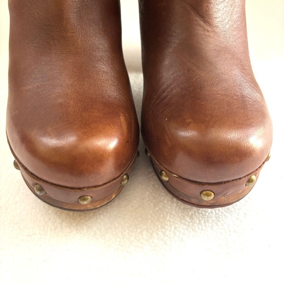 UGG Brown 70’s Sherpa Lined Studded Platform Retro Heel Leather Boots (7) - Picture 8 of 14